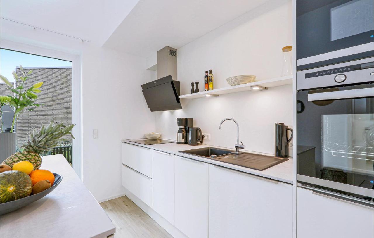 3 Bedroom Awesome Home In Lembruch-Duemmer See Kültér fotó
