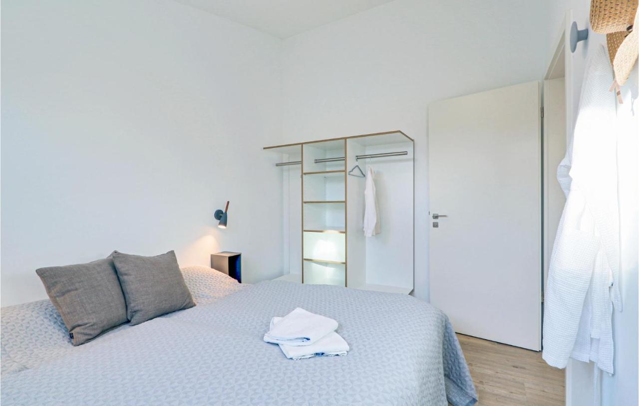 3 Bedroom Awesome Home In Lembruch-Duemmer See Kültér fotó