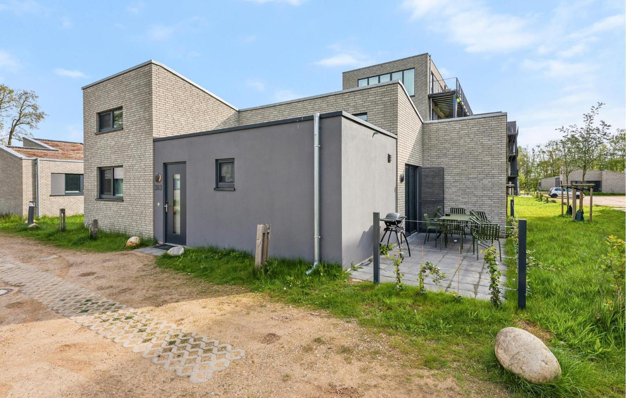 3 Bedroom Awesome Home In Lembruch-Duemmer See Kültér fotó